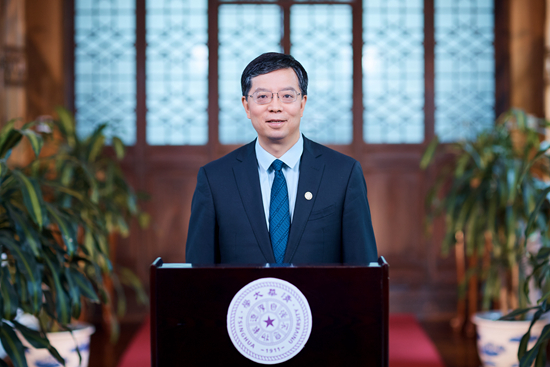 專訪清華大學校長邱勇：世間上百年名校無非育